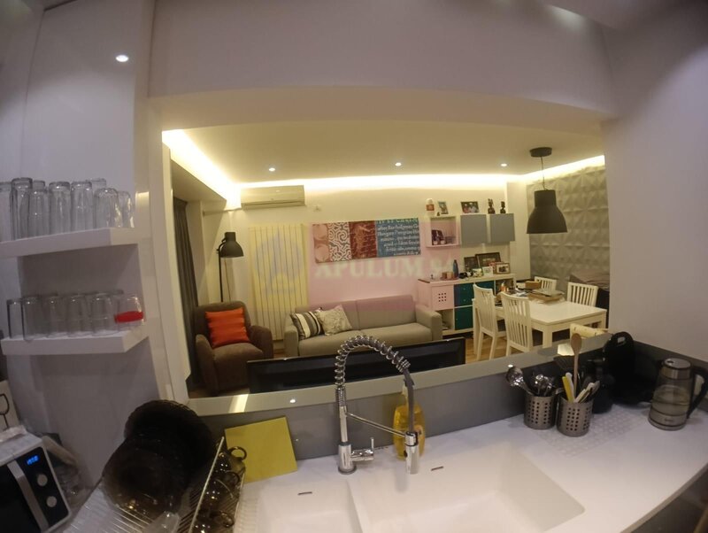 Apartament 2 camere pe bd Unirii, cu intrare din fata
