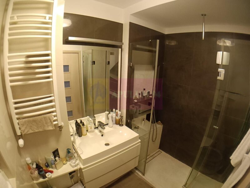 Apartament 2 camere pe bd Unirii, cu intrare din fata